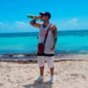 Meet your Posher, Diego